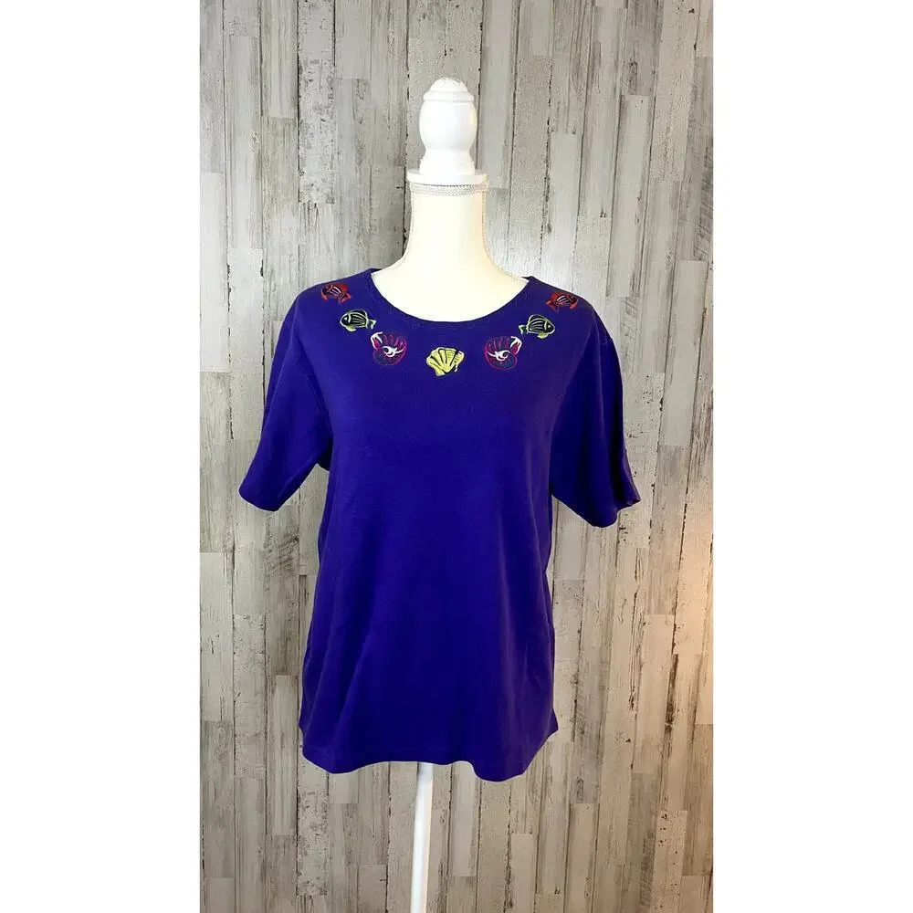 Vintage Bechamel Women's Medium Purple Short‎ Sleeve Shirt w/ Embellished Jewels